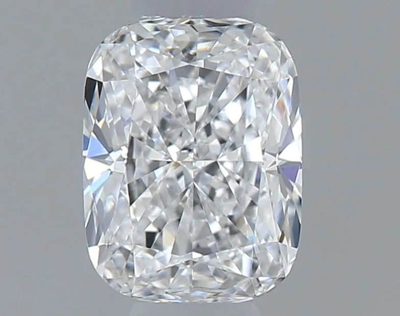 0.40ct CUSHION D VVS2 Natural diamond