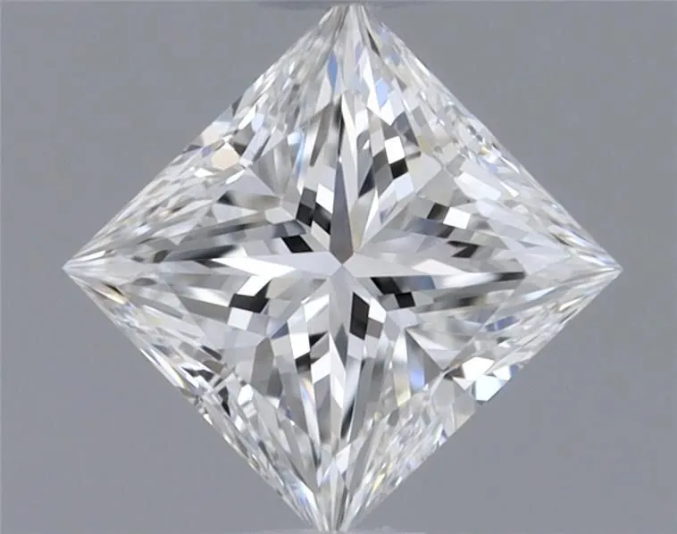 0.30ct PRINCESS E VVS2 Natural diamond