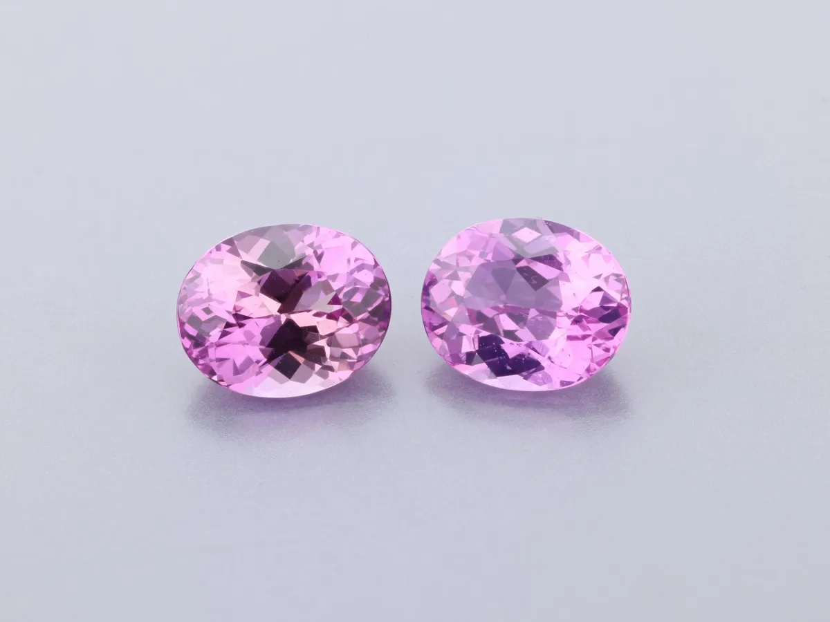 1.26ct Pink Sapphire, Oval gemstone