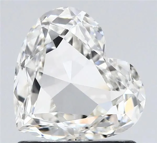 0.81ct HEART G VS2 Natural diamond