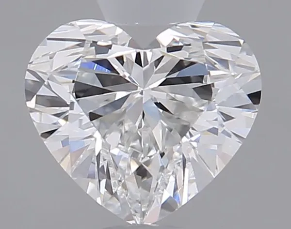 0.51ct HEART F VVS2 Natural diamond