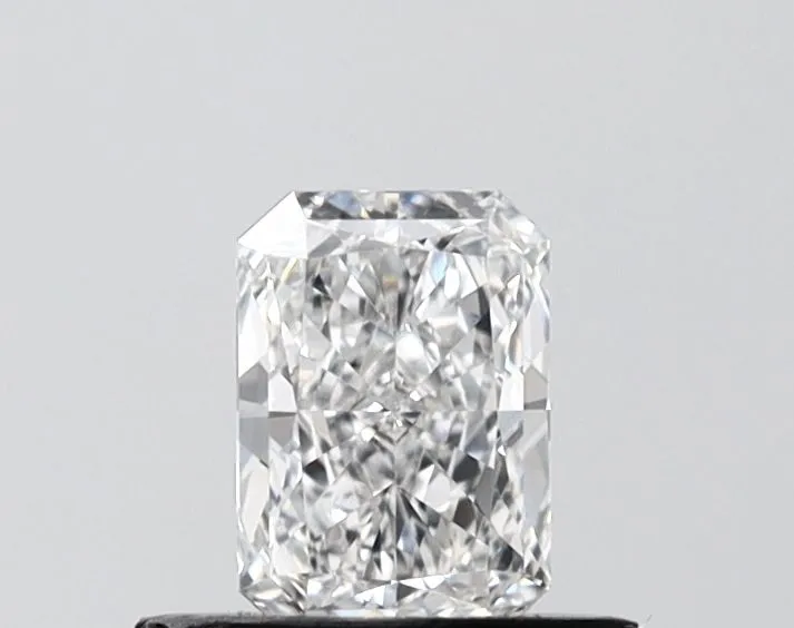 0.56ct RADIANT D VVS1 Lab Grown diamond