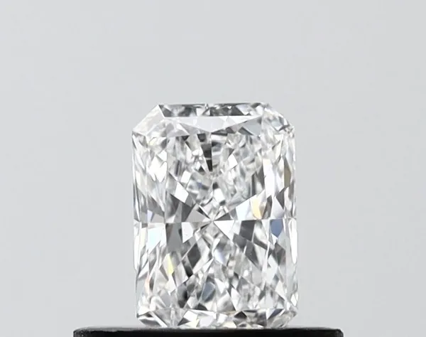 0.5ct RADIANT E VVS2 Lab diamond