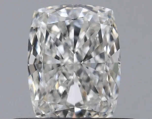 0.5ct CUSHION E VVS1 Natural diamond