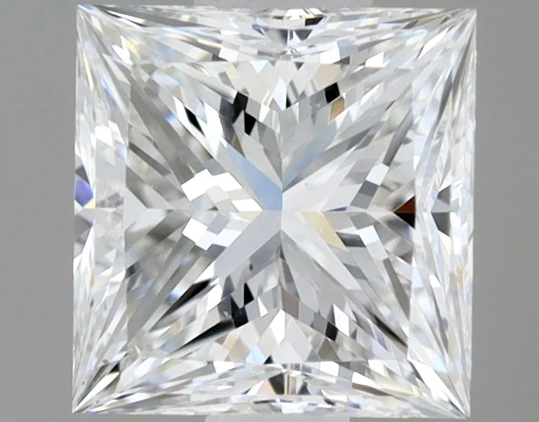 0.66ct PRINCESS F VS2 Natural diamond