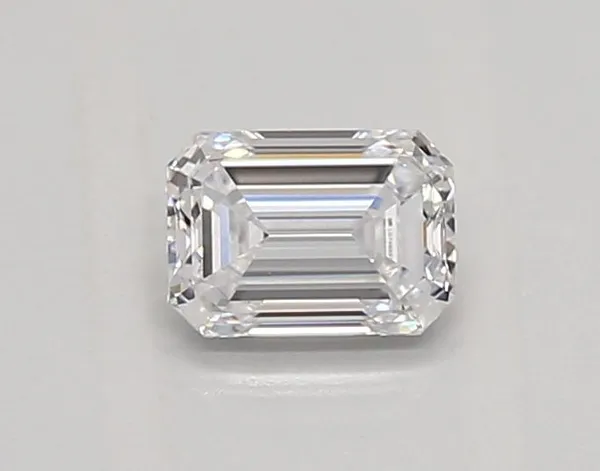 0.47ct EMERALD D VVS1 Lab diamond