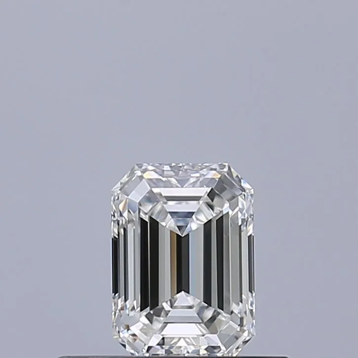 0.35ct EMERALD F VVS2 Natural diamond