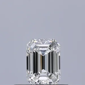 0.35ct EMERALD F VVS2 Natural diamond