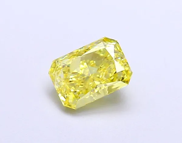1.08ct RADIANT Fancy Vivid Yellow VVS1 Coloured Lab diamond