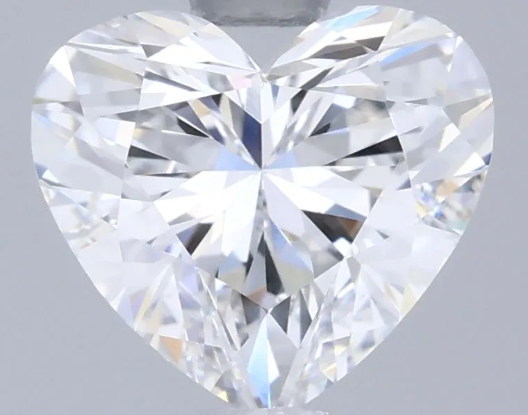 1.04ct HEART D VVS2 Lab Grown diamond