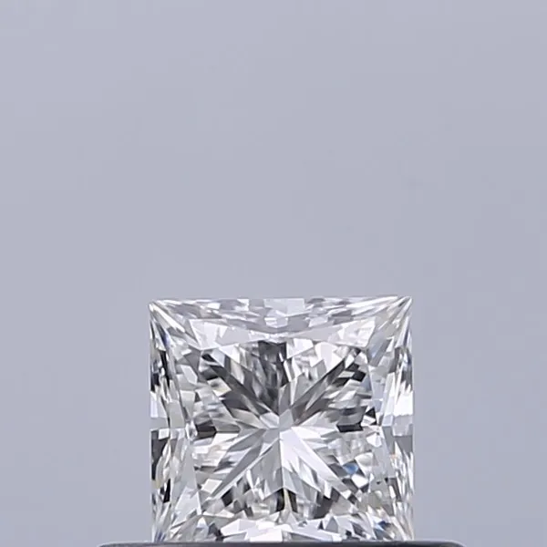 0.37ct PRINCESS E VVS1 Natural diamond