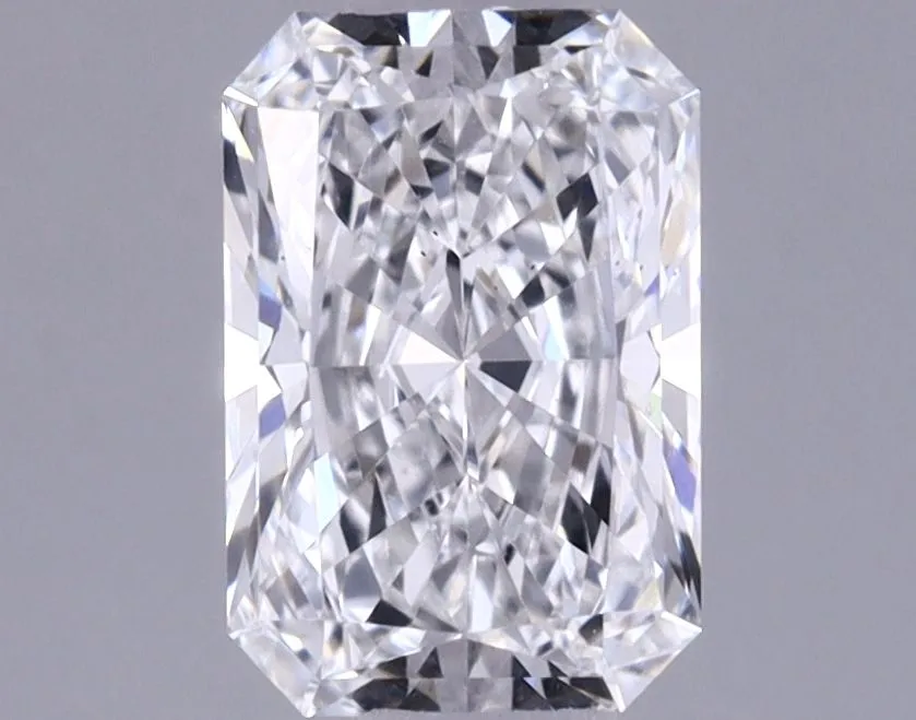 0.71ct RADIANT E VS2 Lab Grown diamond