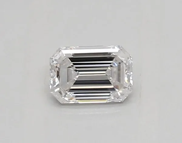 0.3ct EMERALD D VVS2 Lab diamond