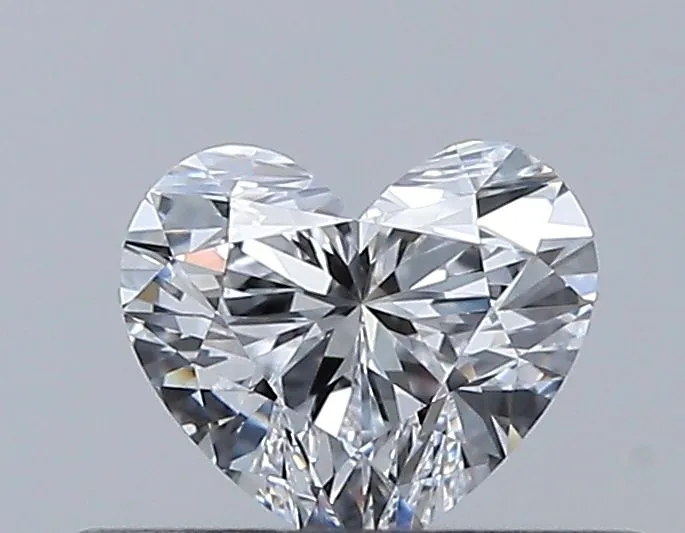 0.30ct HEART D VVS2 Natural diamond