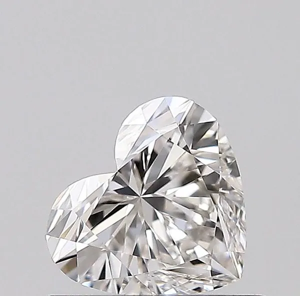0.6ct HEART H VVS1 Natural diamond