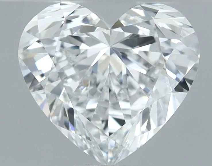 0.71ct HEART D VVS2 Natural diamond