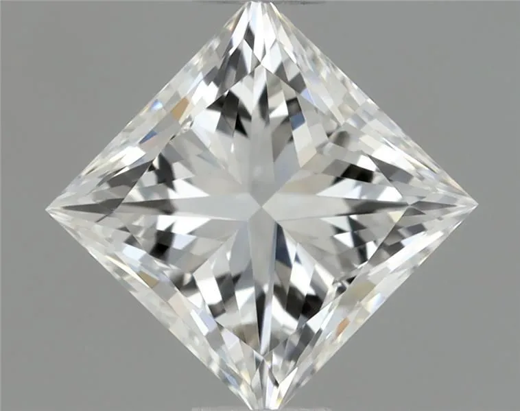 0.62ct PRINCESS F VVS2 Natural diamond