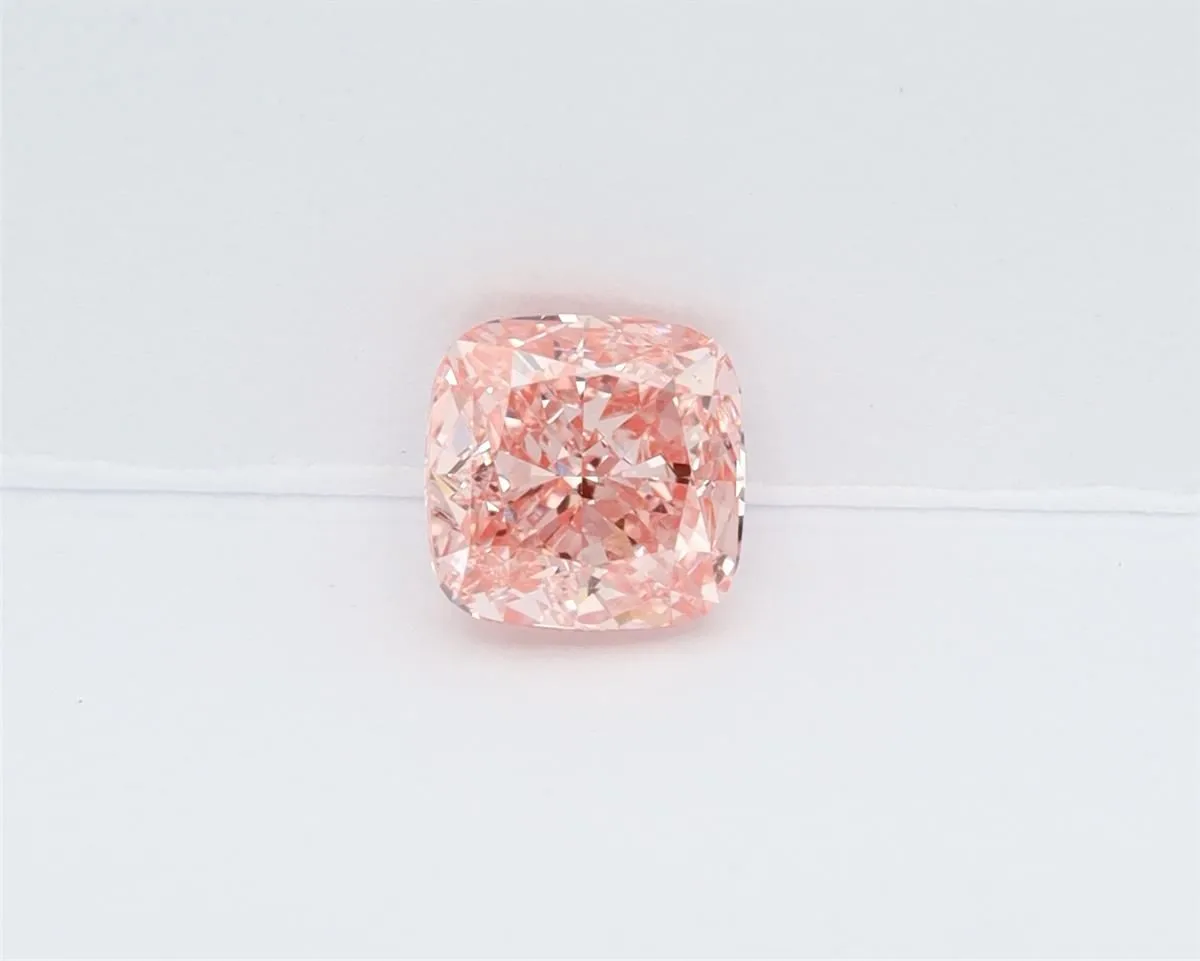 1.01ct CUSHION Fancy Vivid Pink VVS2 Coloured Lab diamond