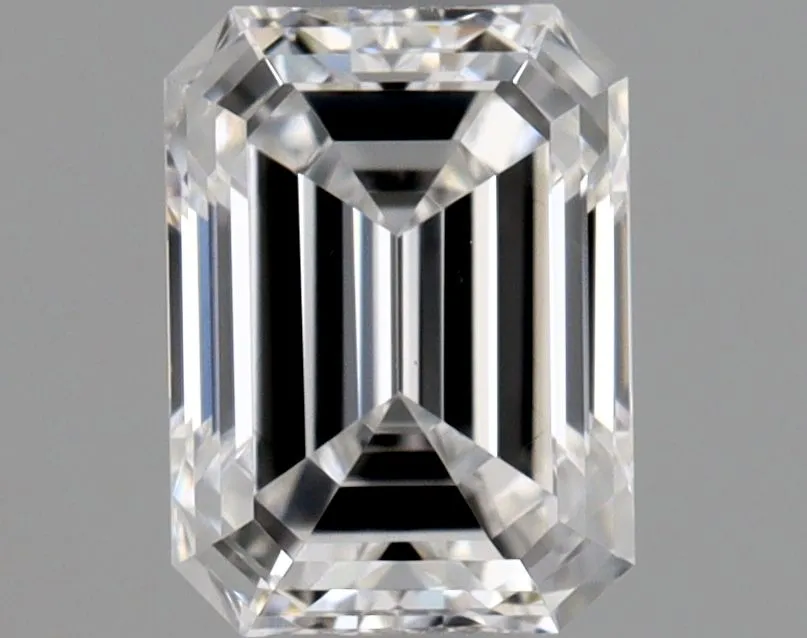0.32ct EMERALD D VS1 Natural diamond