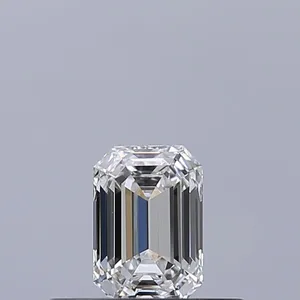 0.3ct EMERALD E VVS2 Natural diamond