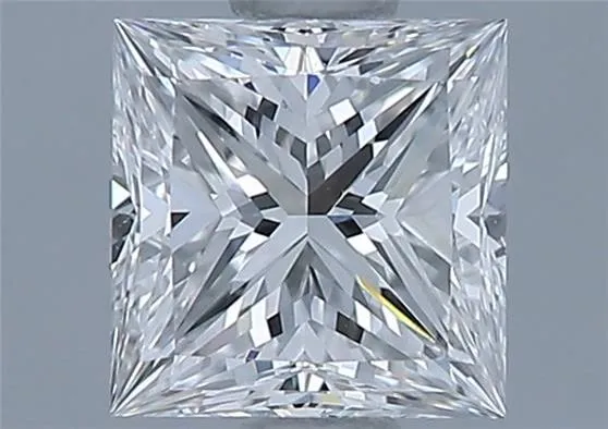 0.71ct PRINCESS E VVS2 Natural diamond