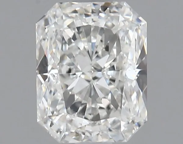 0.7ct RADIANT G VS2 Natural diamond