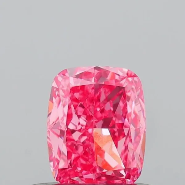 0.55ct CUSHION Fancy Vivid Pink VS2 Coloured Lab diamond