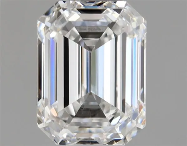 0.6ct EMERALD F VVS2 Natural diamond