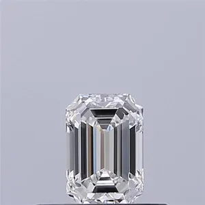0.32ct EMERALD E VVS1 Natural diamond
