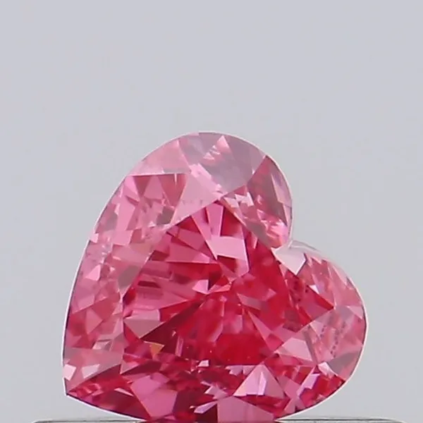 0.44ct HEART Fancy Vivid Pink VS1 Coloured Lab diamond