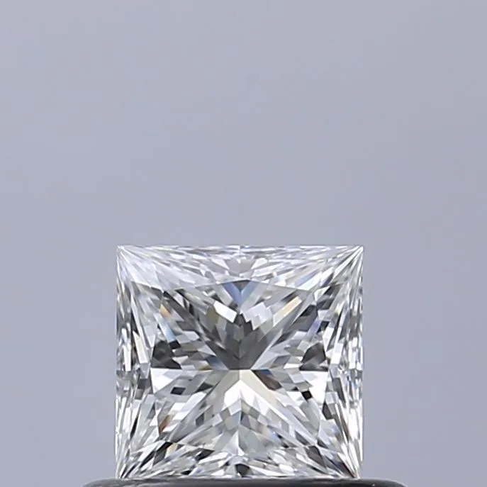 0.42ct PRINCESS E VVS1 Natural diamond