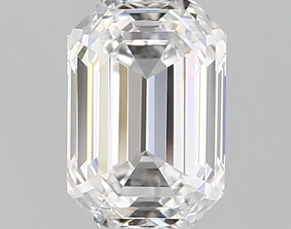 0.63ct EMERALD E IF Natural diamond