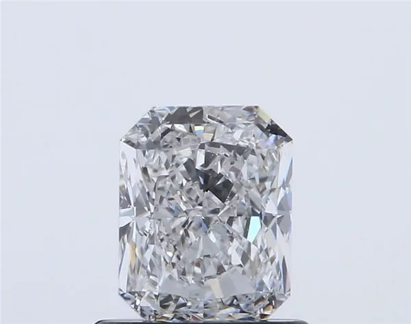 0.72ct RADIANT E SI1 Natural diamond