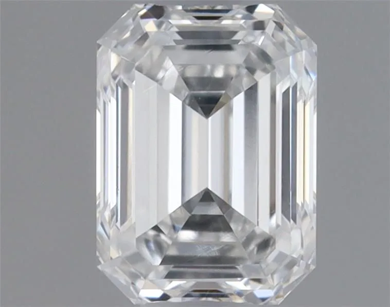 0.32ct EMERALD F VS2 Natural diamond
