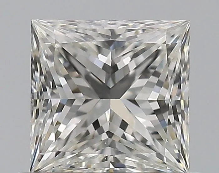 0.71ct PRINCESS H VVS2 Natural diamond