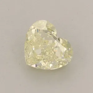 0.62ct HEART Fancy Light Yellow VS1 Coloured Lab diamond