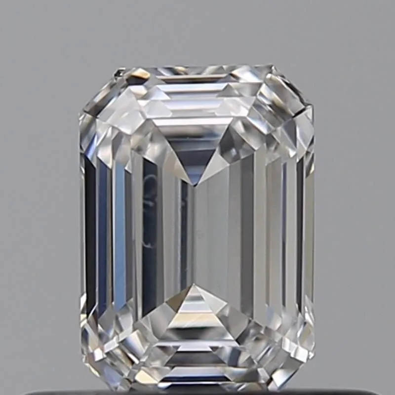 0.40ct EMERALD E VS2 Natural diamond