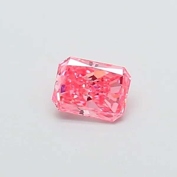 0.47ct RADIANT Fancy Vivid Pink VVS2 Coloured Lab diamond