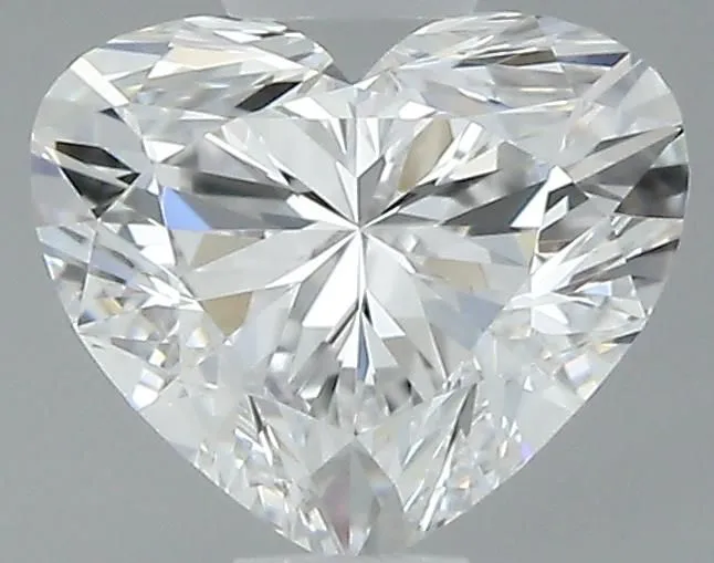 0.70ct HEART E VVS2 Natural diamond