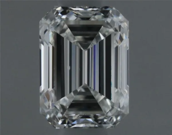 0.46ct EMERALD F VVS2 Natural diamond