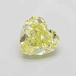 1.01ct HEART Fancy Yellow VS1 Coloured Lab diamond