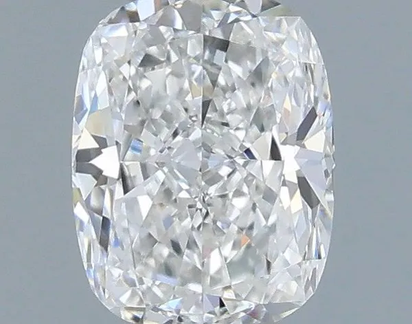 0.3ct CUSHION E VS1 Natural diamond