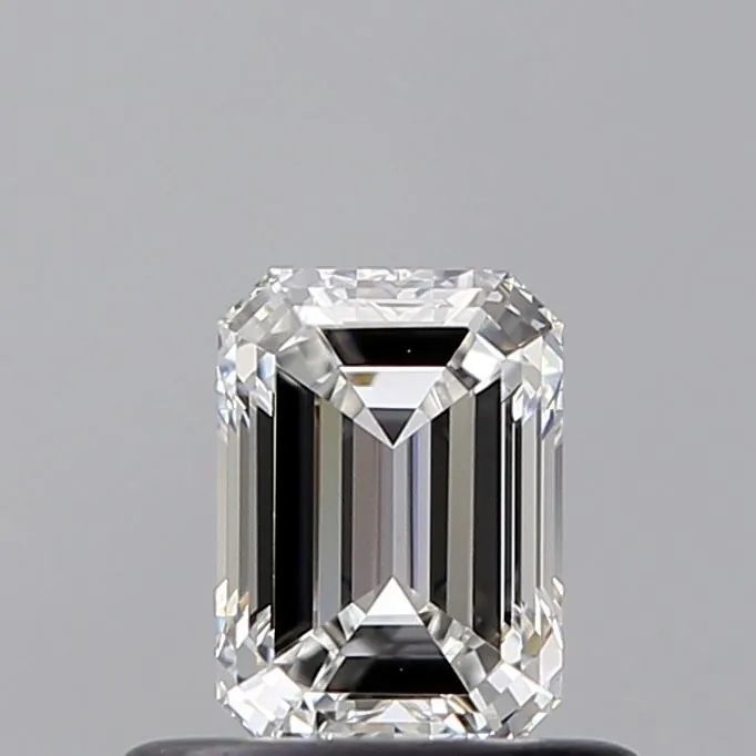 0.51ct EMERALD F VVS2 Natural diamond