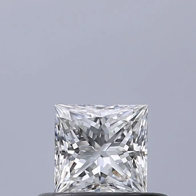 0.34ct PRINCESS D VVS1 Natural diamond