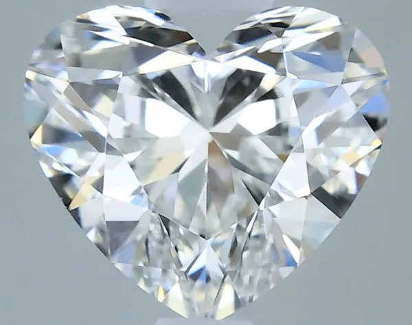 0.5ct HEART E VS1 Natural diamond