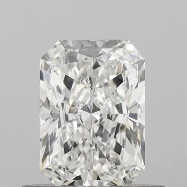 0.55ct RADIANT E VS2 Lab diamond
