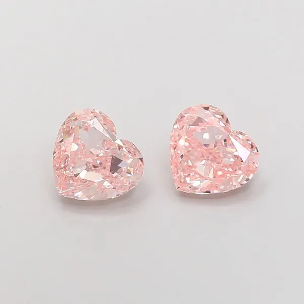 1.3ct HEART Fancy Vivid Pink VVS2 Coloured Lab diamond