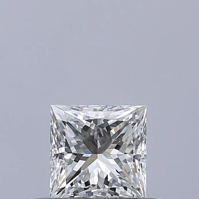 0.32ct PRINCESS E IF Natural diamond