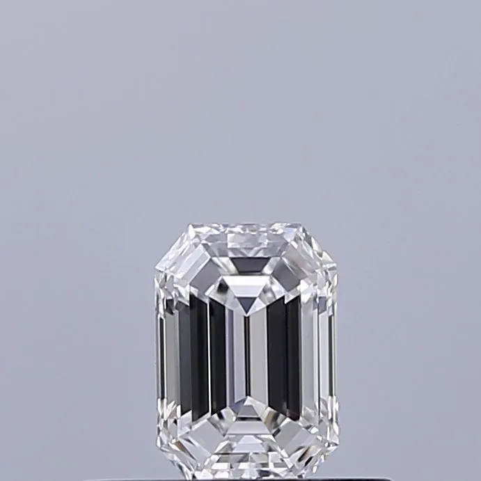 0.32ct EMERALD E VVS1 Natural diamond