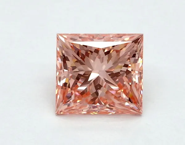 1.03ct PRINCESS Fancy Vivid Pink VS2 Coloured Lab diamond